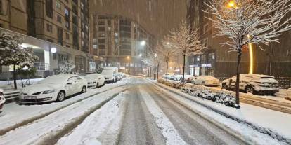 Yoğun Kar Yağışı Nedeniyle Şırnak’ta Eğitime Ara Verildi