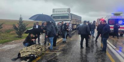 Nusaybin yolunda tır ile otomobilin çarpıştığı kazada ölenlerin sayısı 4’e yükseldi
