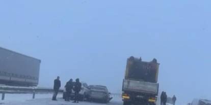 Diyarbakır’da 10 aracın karıştığı zincirleme kaza meydana geldi