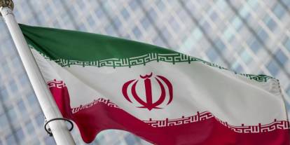 İran’dan petrol açıklaması: Bir litreye bile izin vermeyeceğiz, 200 doları bekleyin