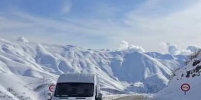 Çığ düşmesi sonucu Şırnak–Hakkari yolu kapandı