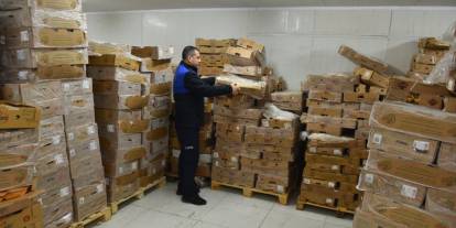 Halkın sağlığını hiçe saydılar! 50 ton bozuk tavuk ele geçirildi