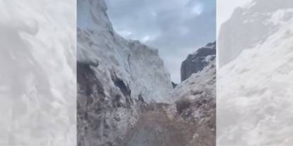 Şırnak’ta 5 Günlük Zorlu Mücadele! Çığ Altında Kalan Köy Yolu Yeniden Açıldı