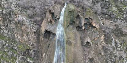 Şırnak’ta yoğun yağışlarla şelaleler canlandı