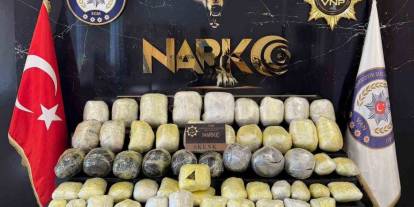 Durdurulan kamyondan 74 kilo uyuşturucu çıktı