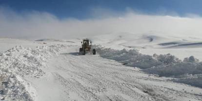 Doğuda 317 yol ulaşıma kapandı