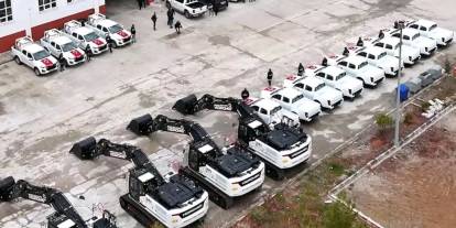 Şırnak genelinde hizmet için 20 araç filoya kazandırıldı