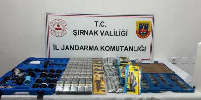 Şırnak’ta Jandarma 12,9 Milyon TL Değerinde Kaçak Malzeme Yakaladı