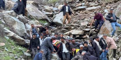 Şırnak’ta kayalıklardan düşen kişi yaralandı