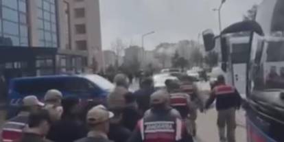 Sahte çürük raporu operasyonu: 10 kişi tutuklandı