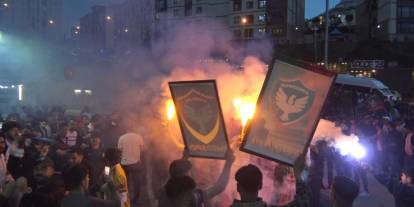 Şırnak’ta Amedspor İçin Devasa Kutlama