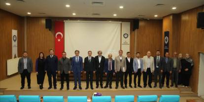 Şırnak Üniversitesi’nde Anlamlı Panel: "Hz. Peygamber Ve Savaş Ahlakı"