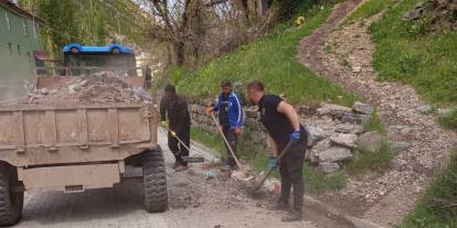 Uludere Belediyesinden Temizlik Çalışması
