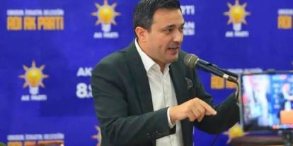 Ak Parti'de Önemli Görevlerde Yer Alan İsim İstifa Ettiğini Duyurdu!
