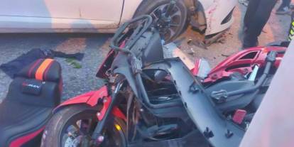 Siirt’te otomobil ile motosikletin çarpıştığı kazada 2 kişi yaralandı