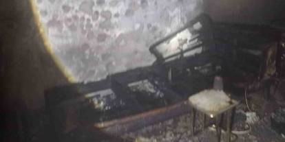 Diyarbakır’da Üçlü Prizden Çıkan Yangın Evi Küle Çevirdi