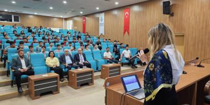 Şırnak’ta Gençlere Yapay Zekâ ve Geleceğin Meslekleri Eğitimi