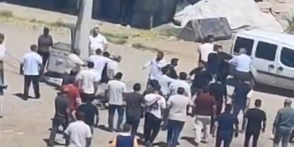 Narin Güran ve Nevzat Bahtiyar'ın akrabaları arasında kavga: 6 yaralı