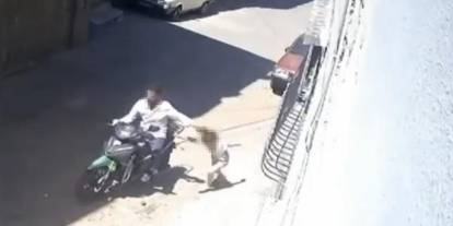Tepki Çeken Görüntü: Küçük Kızını Darbedip Motosikletle Sürükleyen Baba Gözaltına Alındı