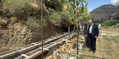 Uludere'de Tarımsal Sulama Kanalı Çalışması Sürüyor