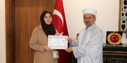 Rus kadın evlenmek için geldiği Mardin'de Müslüman oldu