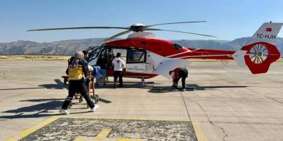 Şırnak’ta İki Hasta Helikopter Ambulansla Sevk Edildi