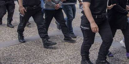 Hakkari’de göçmen kaçakçılığı operasyonunda 3 kişi tutuklandı
