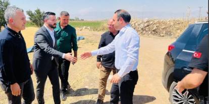 Silopi’de 140 Dönümlük Mercimek Tarlası Yandı; Kaymakam Partal Zarar Gören Üreticiyi Ziyaret Etti