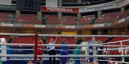 Şırnaklı sporcu Türkiye Şampiyonası’nda çeyrek finale yükseldi