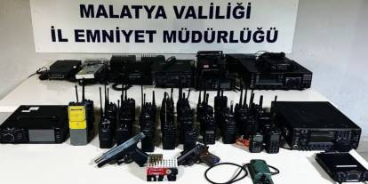 Emniyetin frekanslarını dinlediği iddiasıyla 6 şüpheli yakalandı