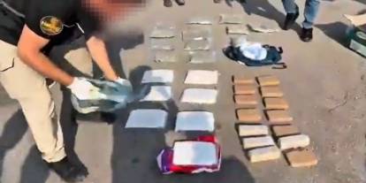 Hakkari’de 28 kilo uyuşturucuyla yakalanan doktor tutuklandı