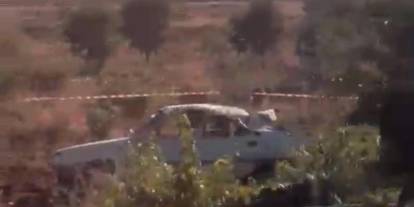 Tarlaya yuvarlanan otomobildeki 1 kişi öldü, 1 kişi yaralandı