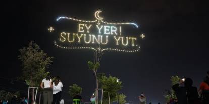 Şırnak’ta Işıklı Drone Gösterisi