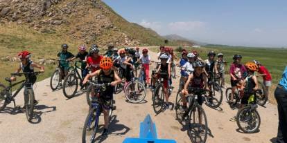 Şırnaklı Sporculardan, Hakkari'de Duatlon Gururu: Sporcular Bölge Müsabakalarına Damga Vurdu