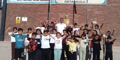 Şırnak’ta Dolu Dolu Bir Yaz: TÜGVA Yaz Okulu Kapılarını Açtı!