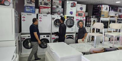 Şırnak'ta evi yanan aileye yardım eli uzandı