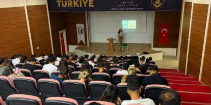 Silopi'de Evlilik Kredisi Alan Gençlere Eğitim Desteği