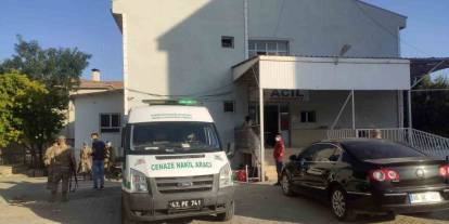 Otomobil Korucu Kulesine Çarptı: 1 Ölü, 1 Yaralı