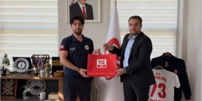 Şırnak 112 Acil Çağrı Merkezinde Ayın Personeline Başarı Ödülü