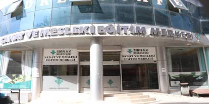 Şırnak Belediyesi Sanat ve Mesleki Eğitim Merkezinden YKS’de Büyük Başarı