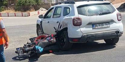 Siirt'te otomobil ile motosikletin çarpıştığı kazada 1 kişi yaralandı
