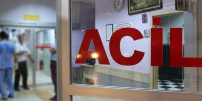 Ayaklarını Süs Havuzuna Koyan Belediye İşçisi Ağır Yaralandı
