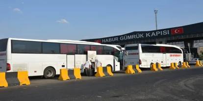 Filistin Konvoyu İbrahim Halil Sınır Kapısı’nda Bekleyişini Sürdürüyor