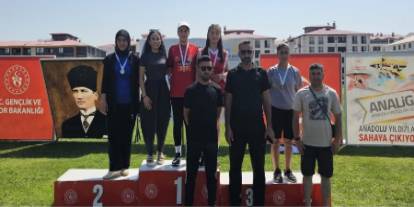 Şırnaklı Sporcu Nergiz Saruhan, Anadolu Yıldızlar Ligi’nde Türkiye Finallerine Yükseldi