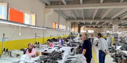 Çermik Belediyesinin Tekstil Fabrikası Onlarca Kişiye İstihdam Oluşturuyor