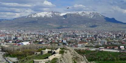 Van’da beklenen ilan duyuruldu: 2 bin 203 kişi alınacak