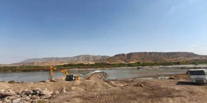 Silopi’de Ham Petrol Boru Hattı çalışmaları incelendi