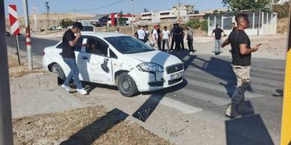 Siirt'te otomobil ile motosiklet çarpıştı: 1 kişi ağır yaralandı