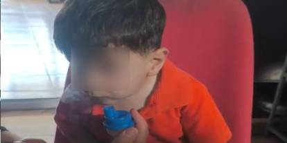 Kumçatı'da Buhar Cihazına Bağlı Çocuklar Jeneratörle Yaşama Tutunuyor