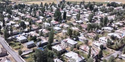 Hakkari’deki bu köy şehir merkezine örnek oluyor: 24 yıldır düzen değişmedi
